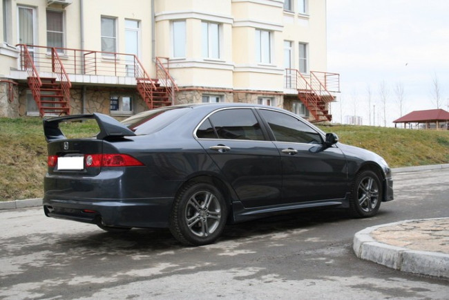 Накладки на пороги "Mugen" для Honda Accord (2004-2008) купить в интернет-магазине tuning63