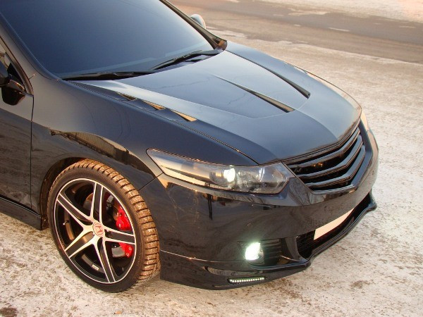 Капот пластиковый "Agressive Waterproof" Honda Accord VIII, Acura TSX (CU2) (2008-2013) Var №1 (с глухими воздуховодами) купить в интернет-магазине tuning63