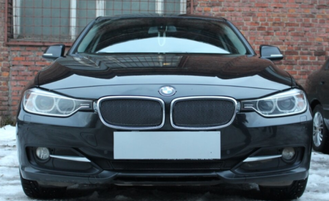Защита радиатора "PREMIUM" BMW 3 F30, F31 (2012-2015) низ, чёрная купить в интернет-магазине tuning63
