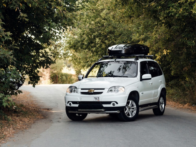 Автобокс "Broomer Venture", АБС/ПММА, 430л (глянец) купить в интернет-магазине tuning63