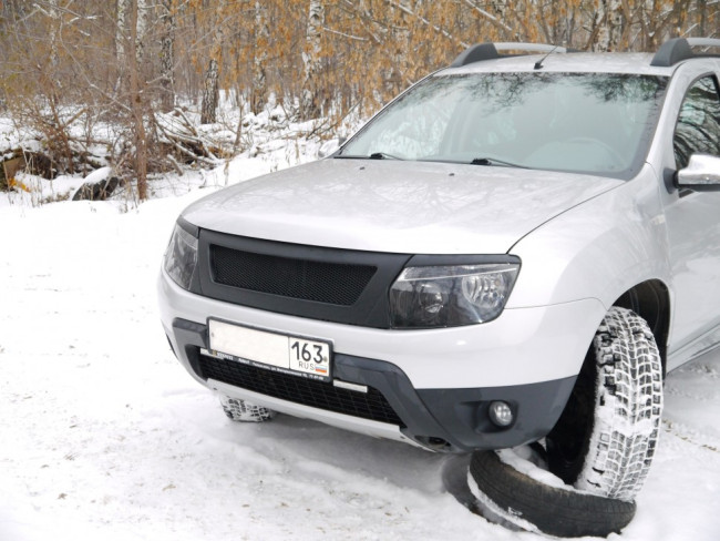 Решетка радиатора "DM-style" для Renault Duster купить в интернет-магазине tuning63