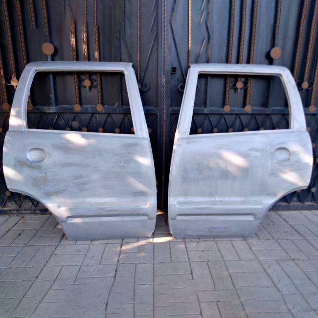 Задняя боковая дверь правая стеклопластиковая для Chevrolet Niva купить в интернет-магазине tuning63