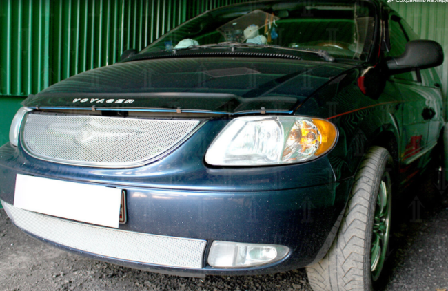 Защита радиатора "PREMIUM" Chrysler Voyager IV (2001-2004) верх, хром купить в интернет-магазине tuning63