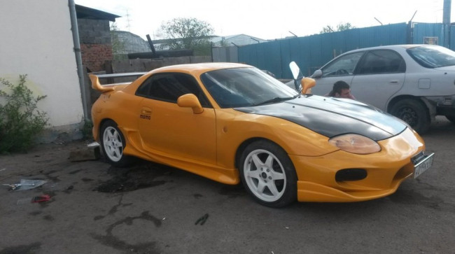 Накладки на пороги "Veilsaid" Mitsubishi FTO купить в интернет-магазине tuning63
