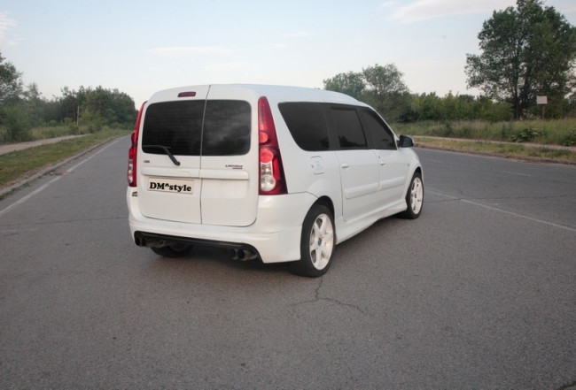 Бампер задний "DM style" для LADA Largus купить в интернет-магазине tuning63