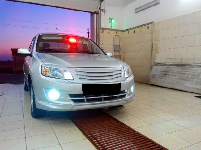 Накладка на передний бампер "Снайпер" ВАЗ 2190, "LADA Granta" купить в интернет-магазине tuning63