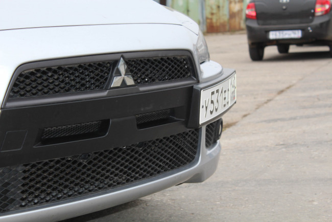 Воздуховоды радиатора в передний бампер Mitsubishi Lancer X, Цельные var №2 (квадрат) купить в интернет-магазине tuning63