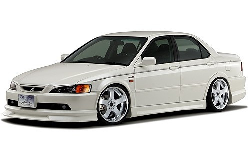 Накладка на передний бампер "Азект" Honda Accord/Torneo (Кузова CF3, CF4, CF5) купить в интернет-магазине tuning63