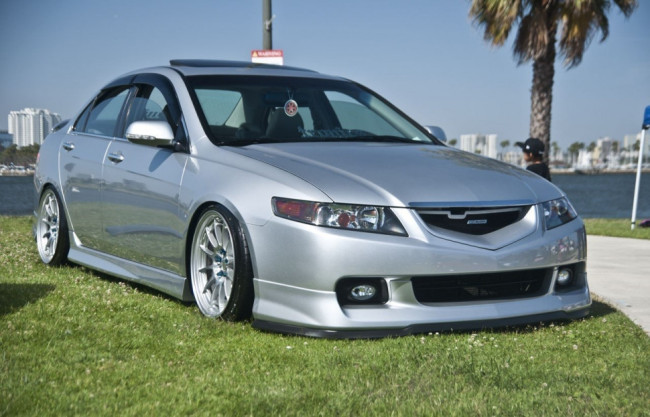 Накладки на пороги "Modulo" Honda Accord / Torneo (седан) купить в интернет-магазине tuning63