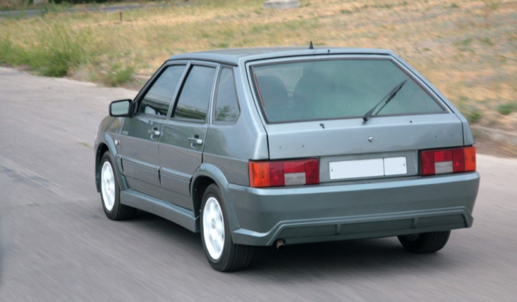 lada 2114