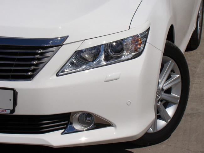 Накладки на фары (реснички) Toyota Camry SV50 (2012-2014 г.в.) купить в интернет-магазине tuning63